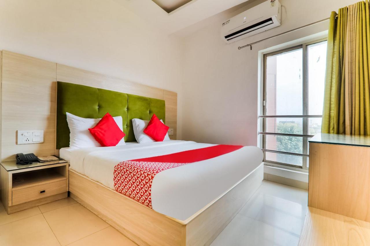 Hotel Sita Kiran Барели Экстерьер фото