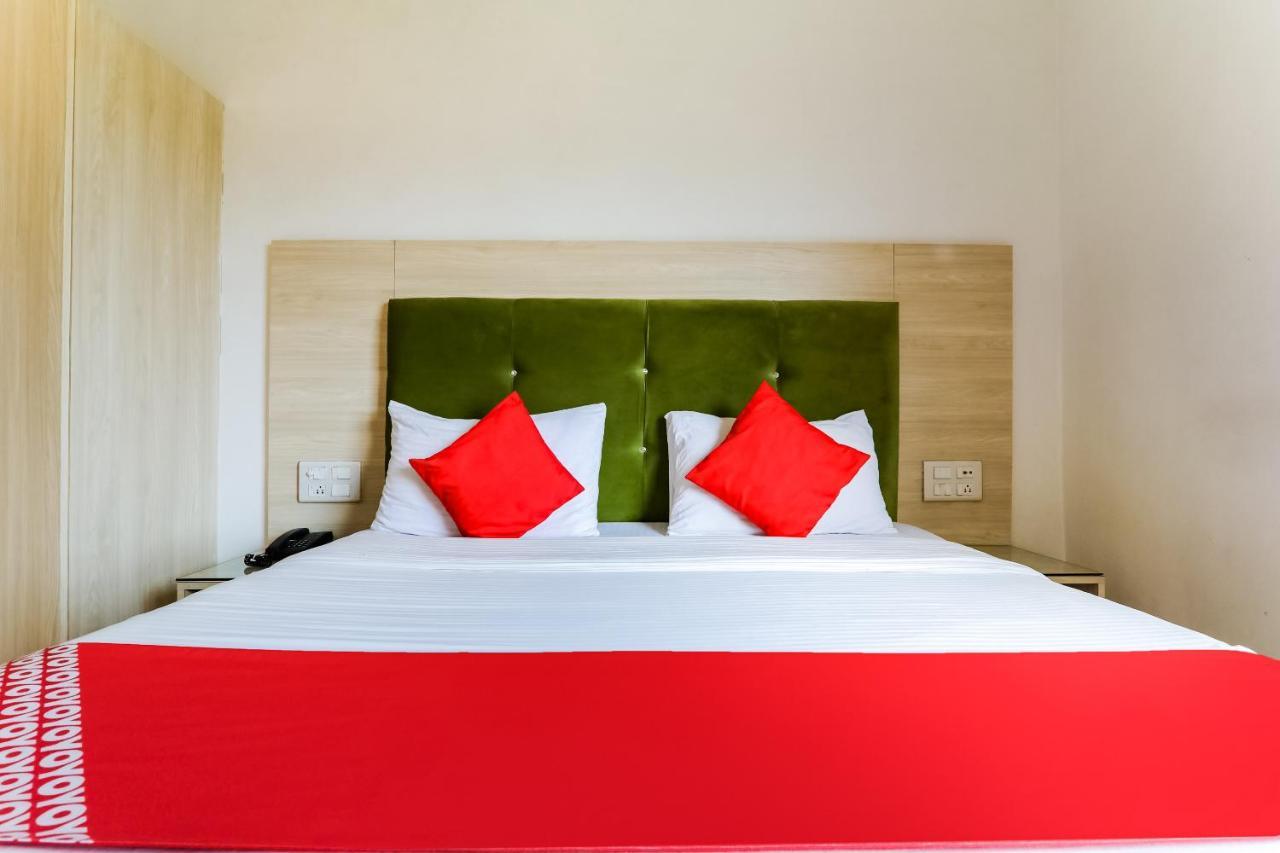 Hotel Sita Kiran Барели Экстерьер фото
