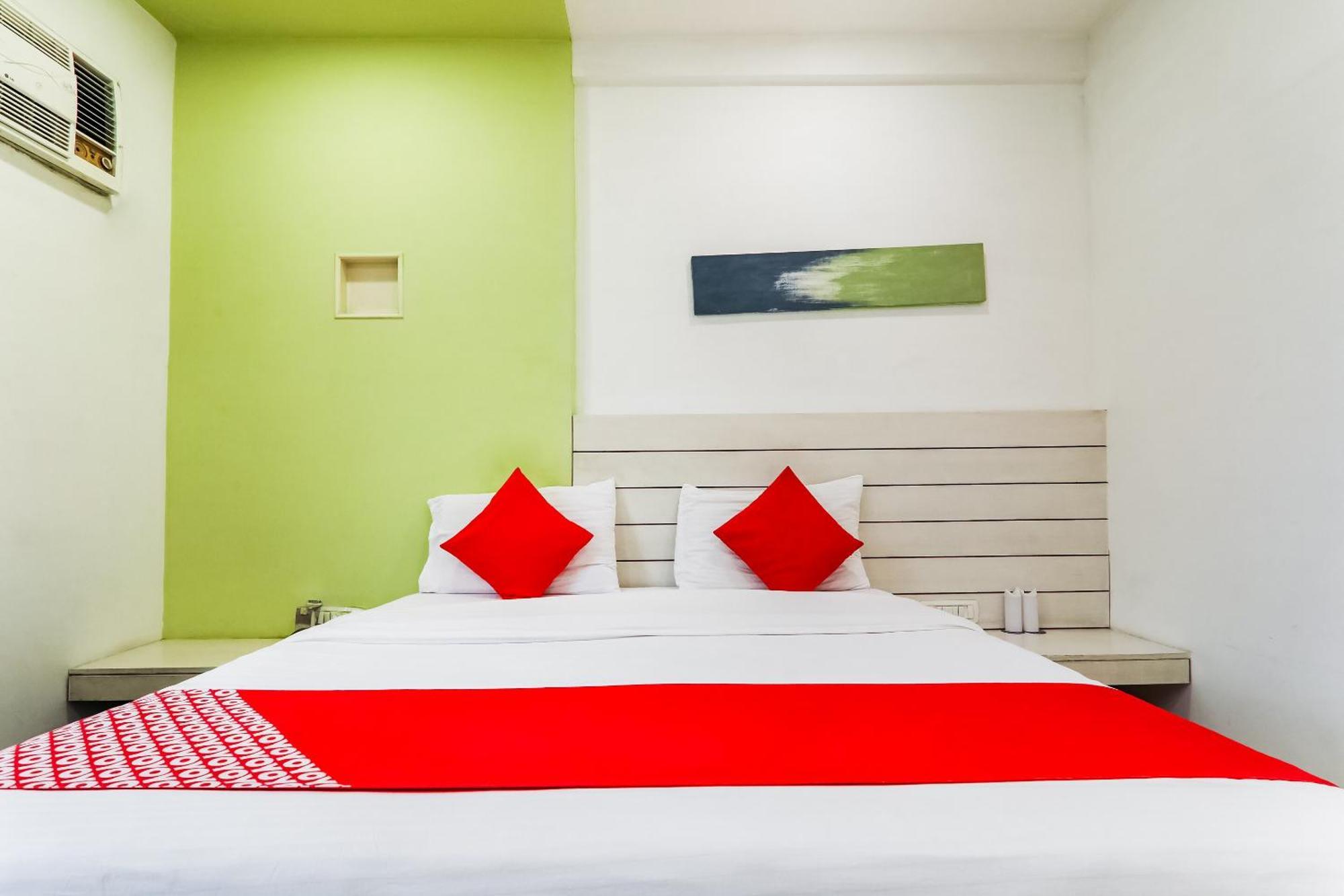 Hotel Sita Kiran Барели Экстерьер фото