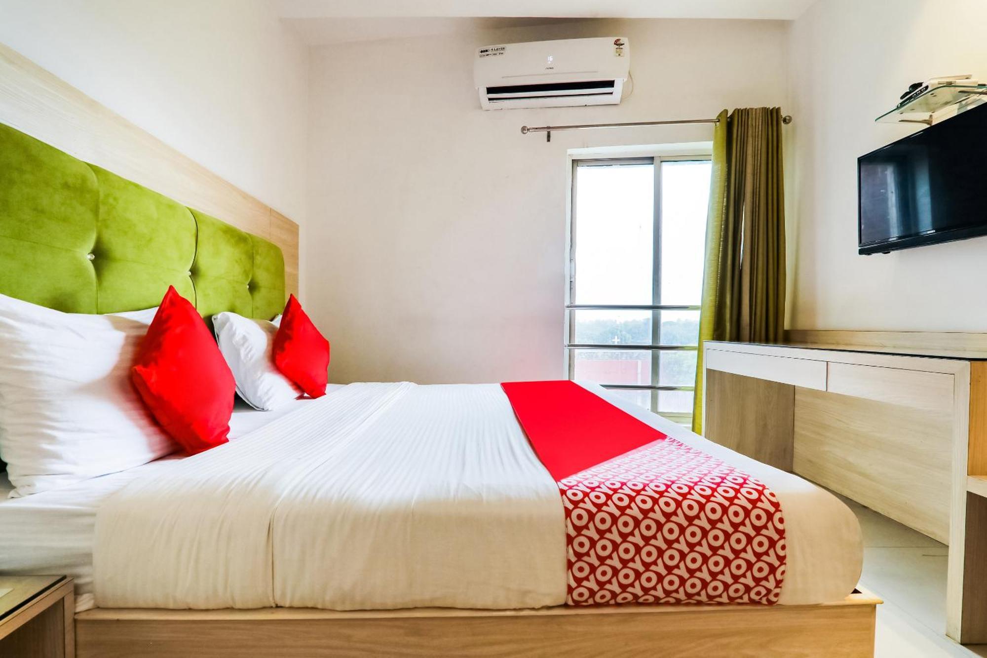 Hotel Sita Kiran Барели Экстерьер фото