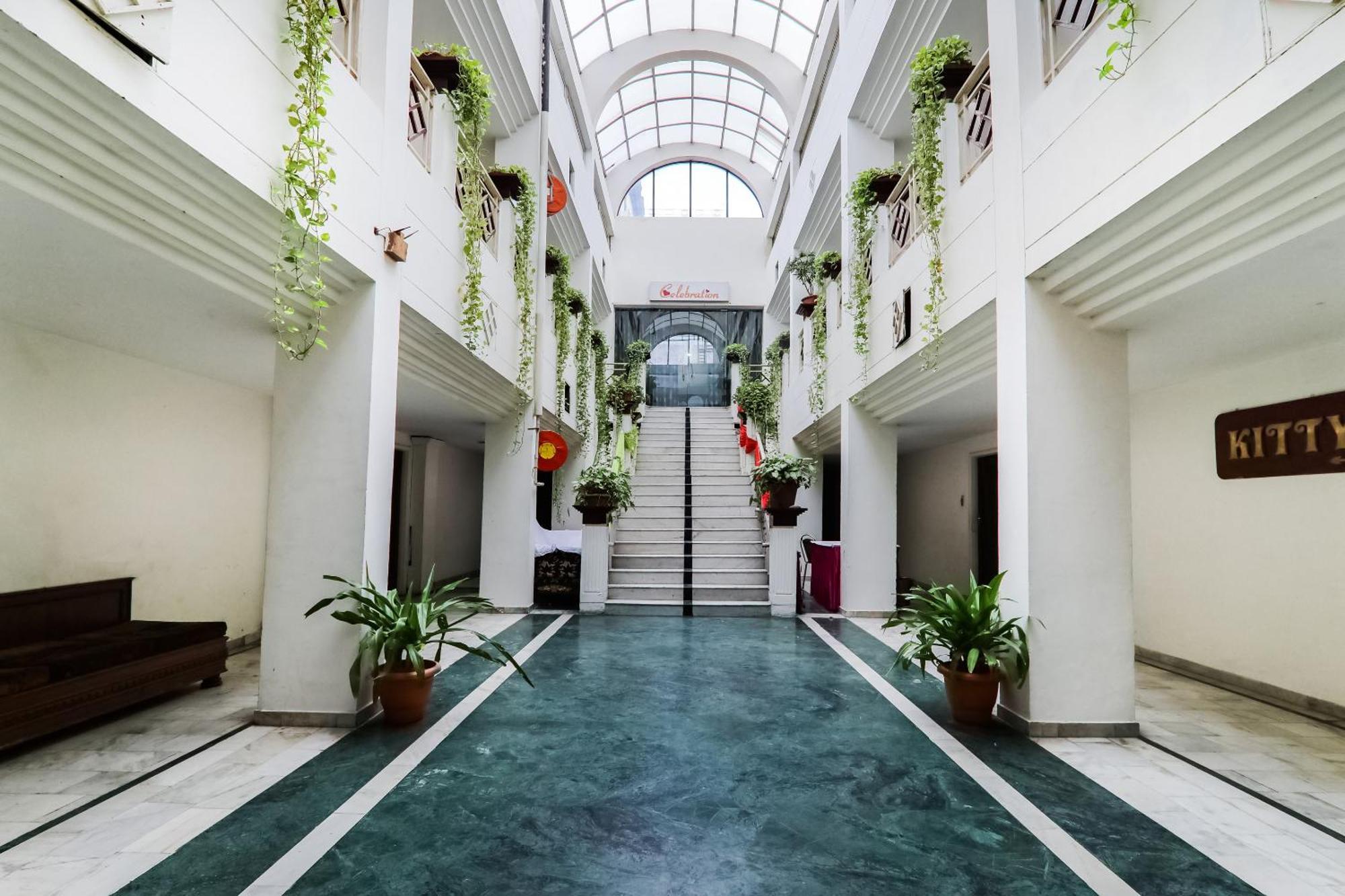 Hotel Sita Kiran Барели Экстерьер фото