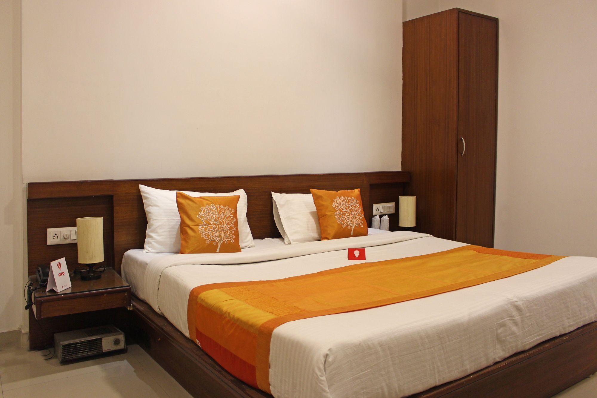 Hotel Sita Kiran Барели Экстерьер фото
